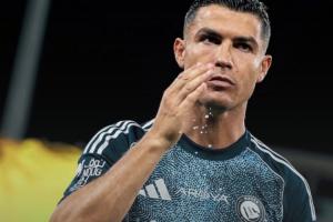 开云体育官网-千球指日可待！40岁C罗仅差60球达1000球伟业，伤病少+明年世界杯