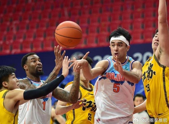 开云体育官网-新赛季无球可打！新疆男篮旧将合同到期走人，曾单场狂砍42+10+10